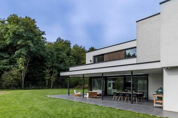 Foto - Te koop: Imposant ontworpen villa uit 2023 die alles te bieden heeft: luxe, comfort en duurzaamheid in de geliefde nieuwbouwwijk Park Hoogveld